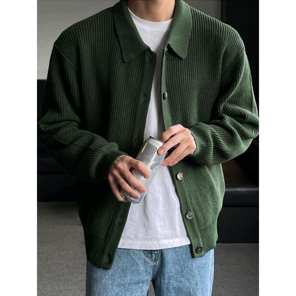 Men's Dark Green Knit Lapel Cardigan - Trendy Korean Style Sweater for Early Autumn