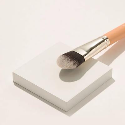 [Moist Adhesion] 105 Light Touch Foundation