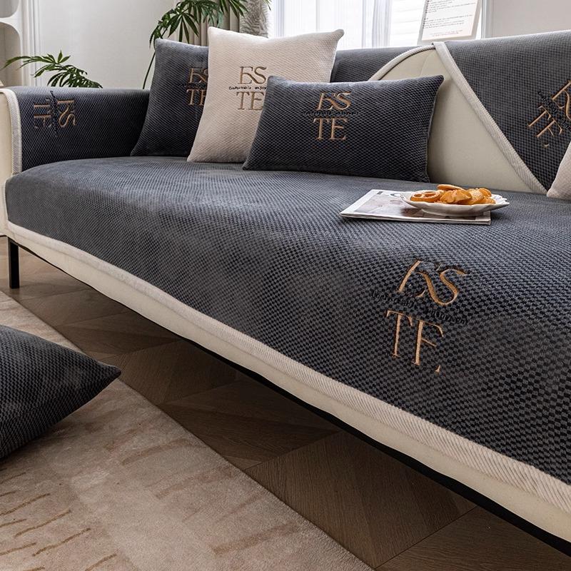 White Edge Luxury Chenille Plaid Sofa Cover Universal Non-Slip Living Room Sofa Cushions Armrests Full Package Cover Cushion