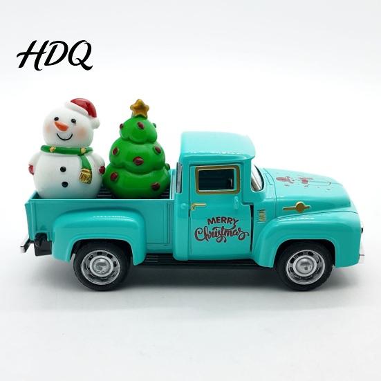 Miniature Truck Model Christmas Pickup Figurine Vintage Car Statue with Santa Claus Red Figurine Tree Snowman Alloy Vehicle Ornament for