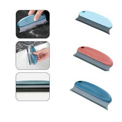Schoonmaakgereedschap – Kleverige rollers en borstels voor het schoonmaken van kleding