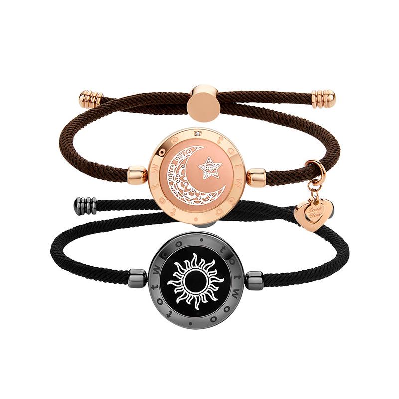 Totwoo Smart Couple Bracelets: Interactive Long-Distance Jewelry with Vibration and Light Sensors.