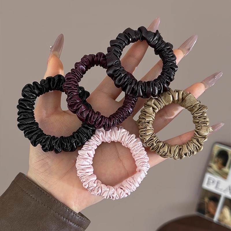 Minimalist leather small intestine headband with feminine temperament low ponytail tied hair rope bun head rubber band headband