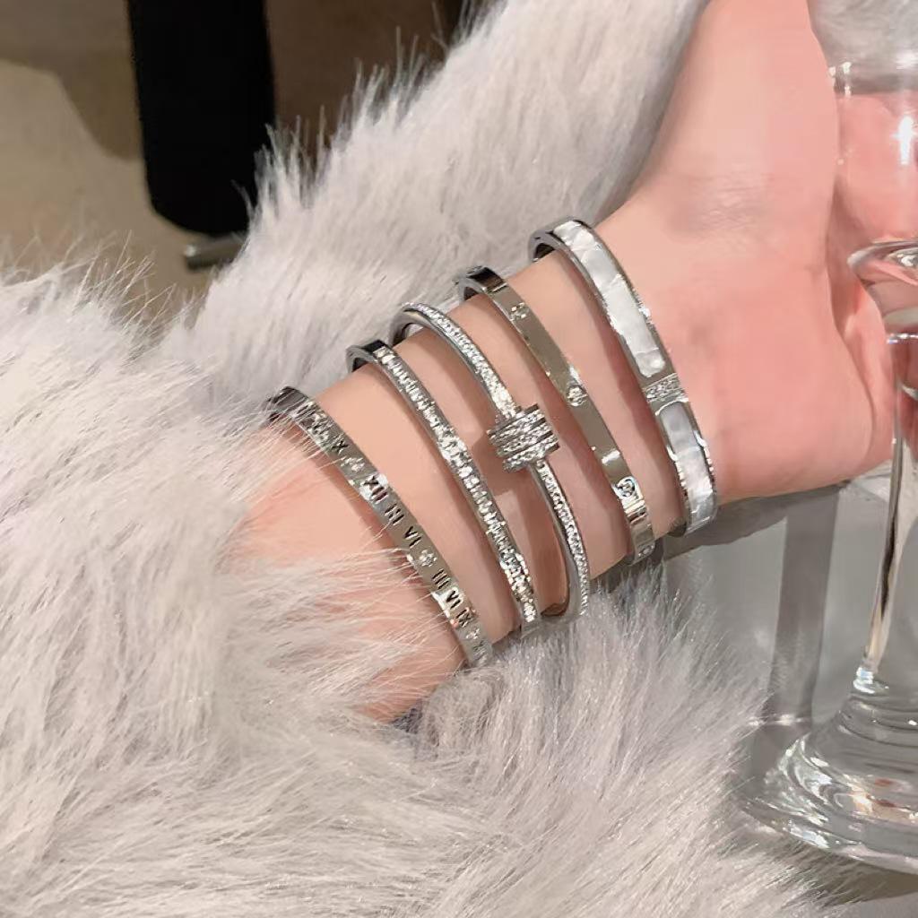 Starry Sky Women's Titanium Steel Bracelet - Non-Fading, Versatile, Full Diamond Stainless Steel, High-End Silver Fashion Accessory