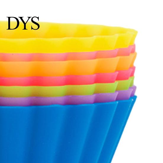 Round Cake Mold 6Pcs Silicone Muffin Egg Tart Baking Cups Non-Stick Food-Grade for Oven Microwave & Freezer Easy-Release Reusable Cupcakes Bread Cream
