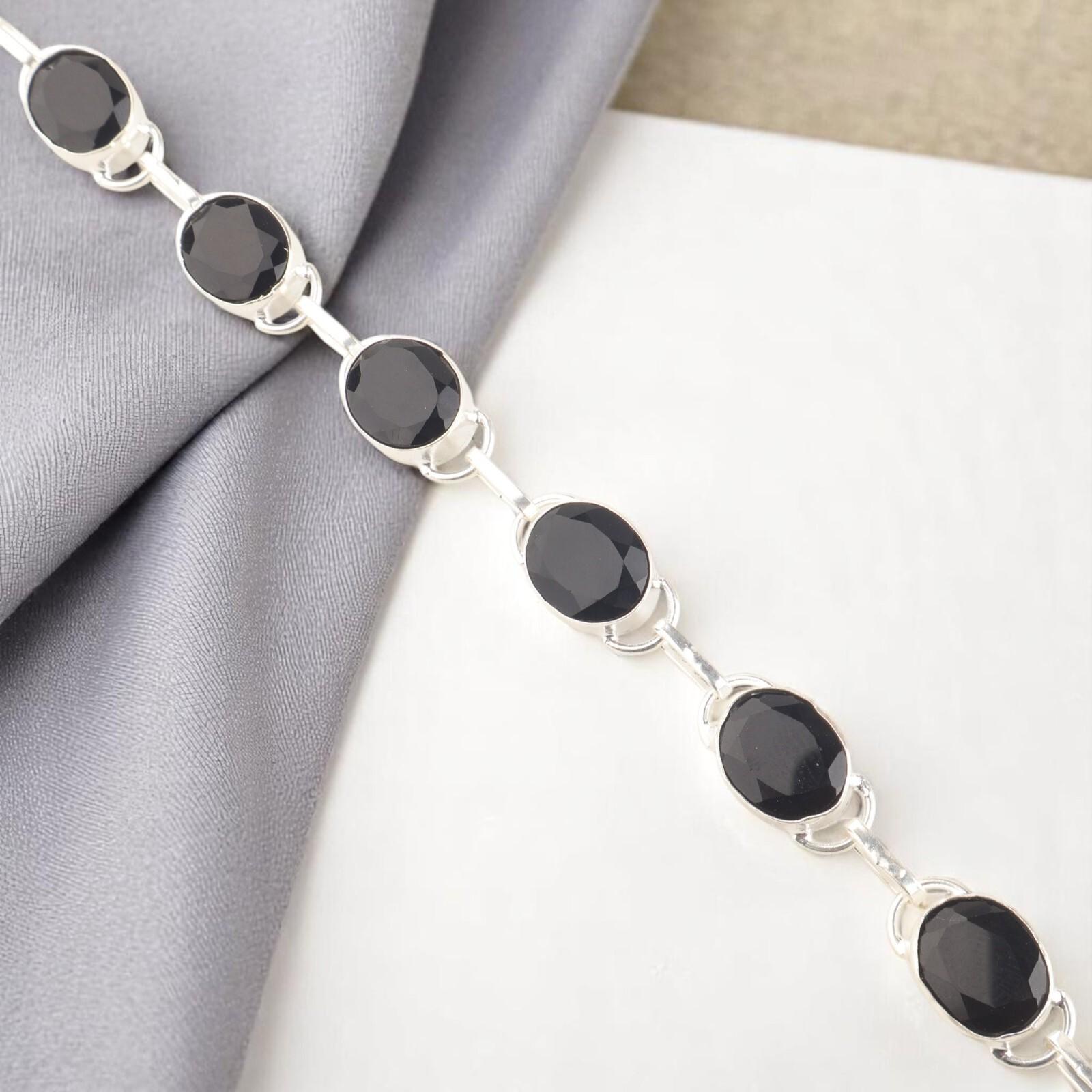 

Драгоценный камень Черный Оникс 925 Стерлинговое серебро Ювелирное изделие ручной работы Браслет 8 Подарок для мамы RB-10-17