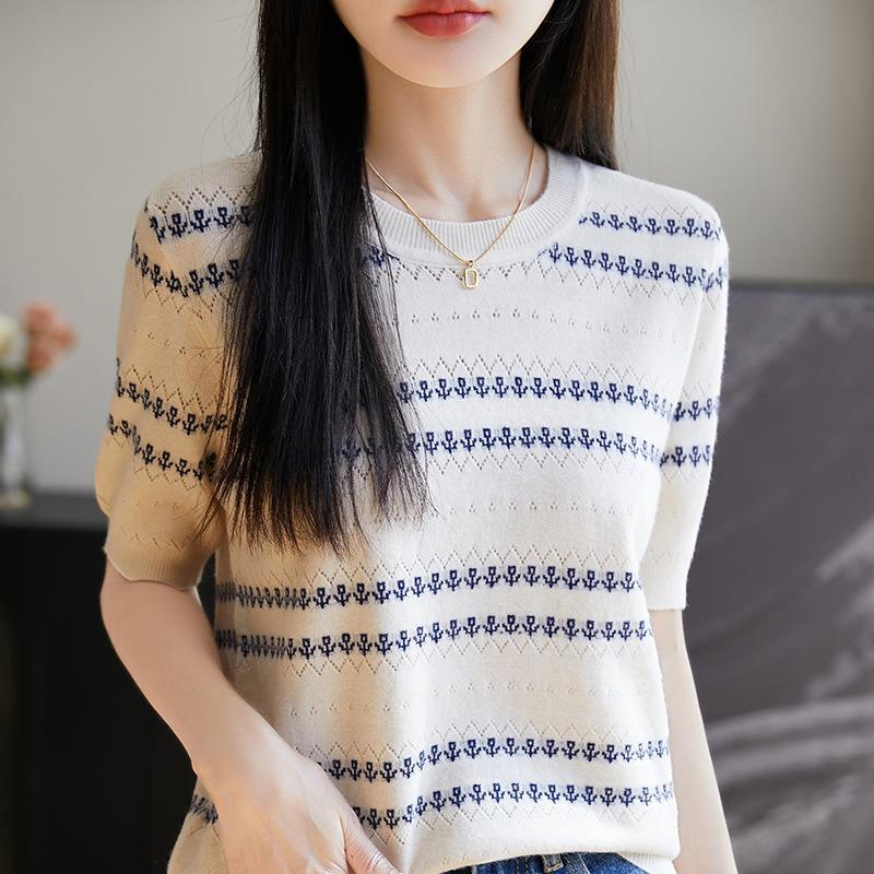 Summer New Round Neck Short-sleeved Sweater Hollow Pullover Fashion Jacquard Top