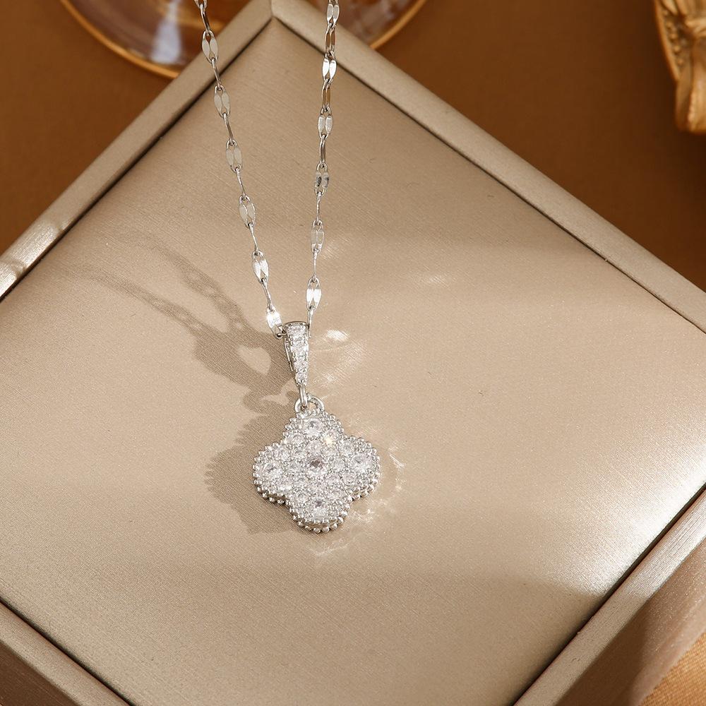 

Four leaf clover necklace with micro inlaid zircon, light luxury high-end necklace