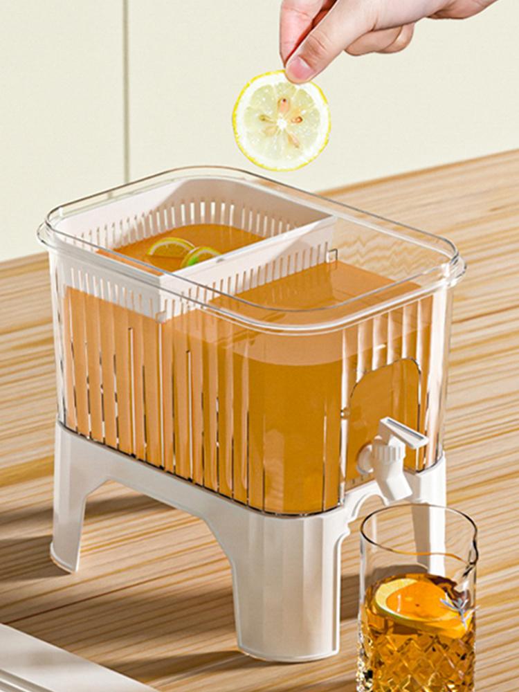 5L Refrigerator Juice Pitcher with Faucet & Bracket Home Plastic Beverage Dispenser Filter Drink Container for Home Kitchen