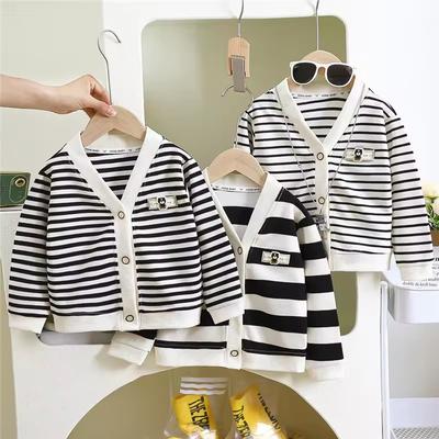 Kinder Gestreifte Strickjacken Mäntel Frühling Herbst Baby Mädchen Jungen Strickjacken Kinder Kleidung Mode Strickwaren Sweatshirt 1-10 Jahre