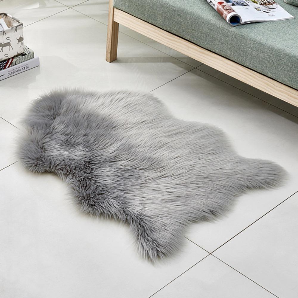Soft Imitation Wool Bedside Rug Fluffy Shaggy Floor Protection Long Plush Rug Washable Home Decor Bedroom Carpet Bedroom