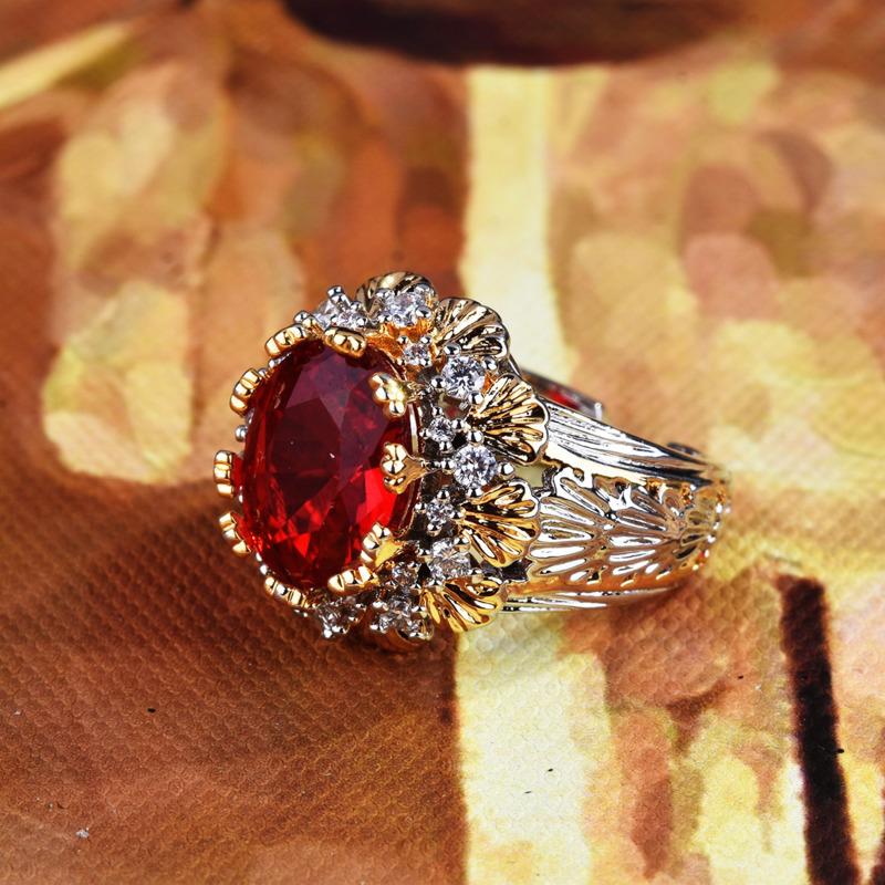 BELLA BOX Italský Vintage kartáčovaný Weave Gravírovaný zlatý rupie Rubínový prsten s korunkou vhodný pro ženy na denní párty módní šperky