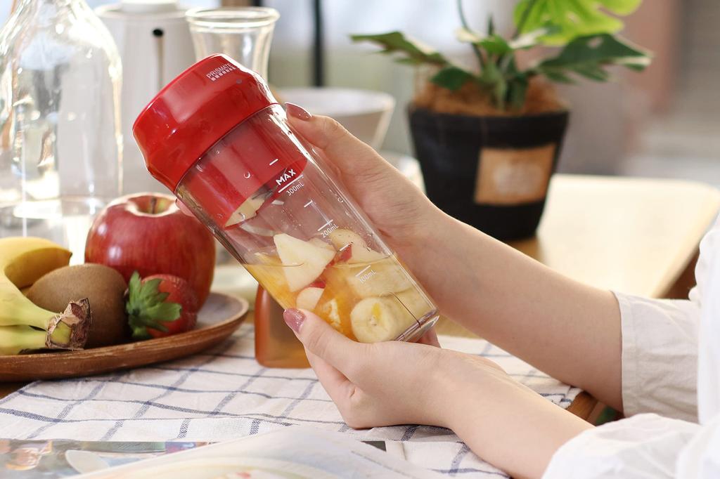 PRISMATE Rechargeable Portable Multi-Blender with Fun Recipe Book (PR-SK034) (Red(R))