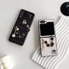 For Samsung Zflip5 Flip Metal Four-leaf Clover Flower Hand Chain for Folding Screen Findn2Flip Hard Shell