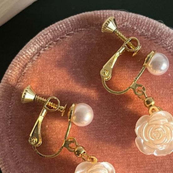 1 Pair Women Earrings Camellia Shape Faux Pearl Design Show Unique Charm Alloy Mini Flower Style Elegant All-Match Drop Earrings for Dating