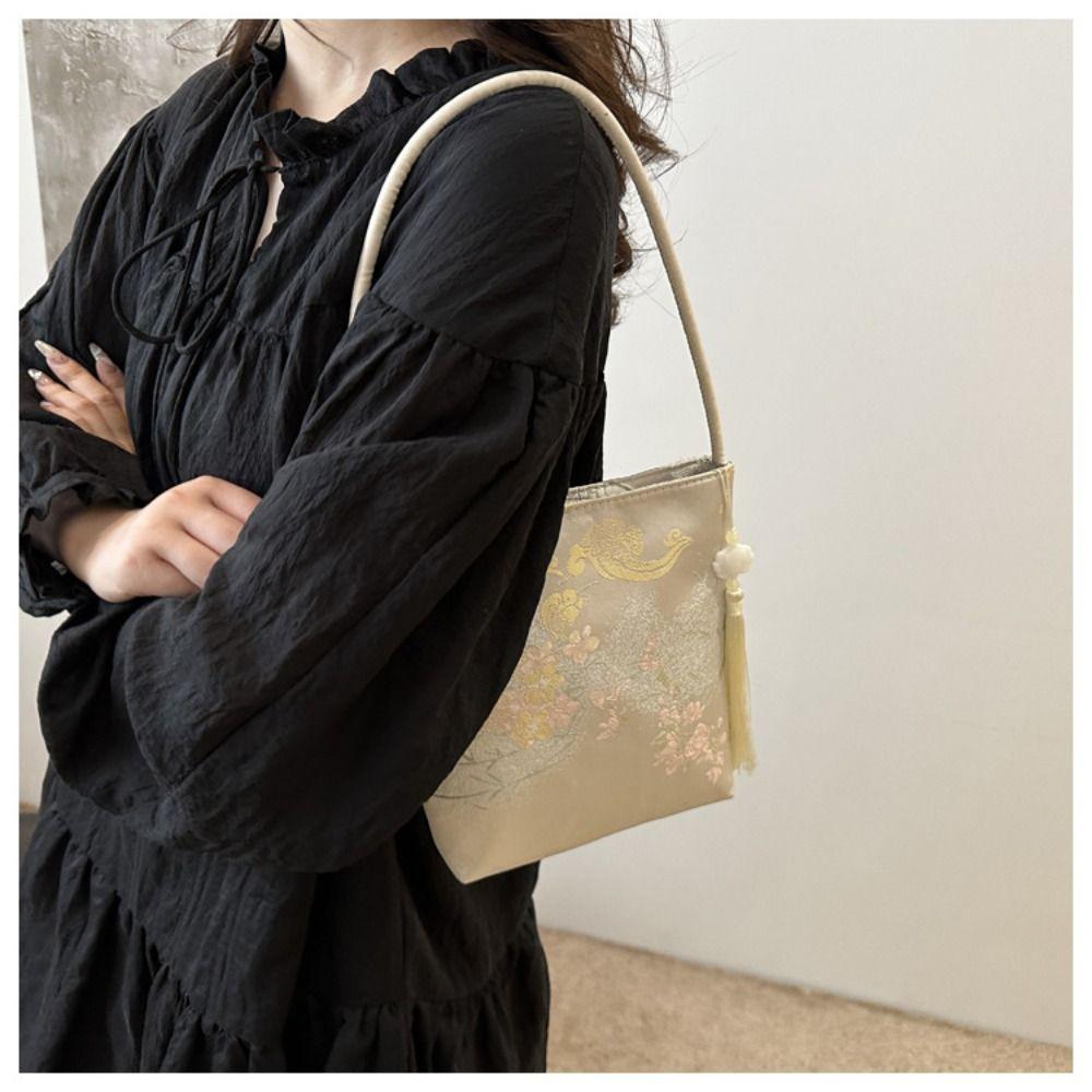 Large Capacity New Chinese Style Handbag Handbag Flower Underarm Bag Hanfu Bucket Bag  Girls