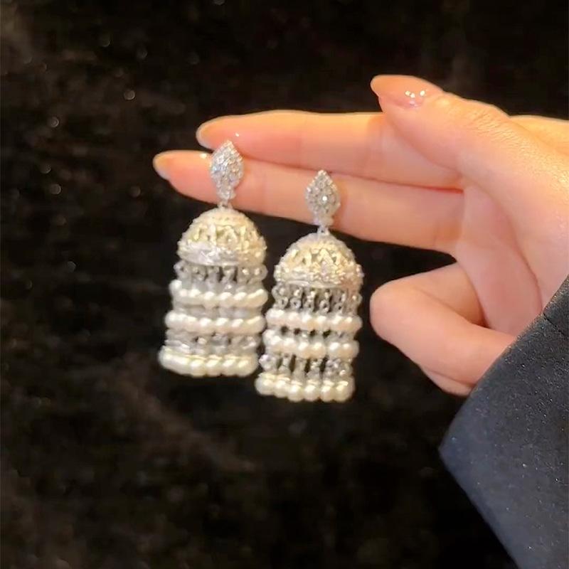 European Court Style Fringed Earrings Burst High-end Temperament Stud Earrings Daily Earrings