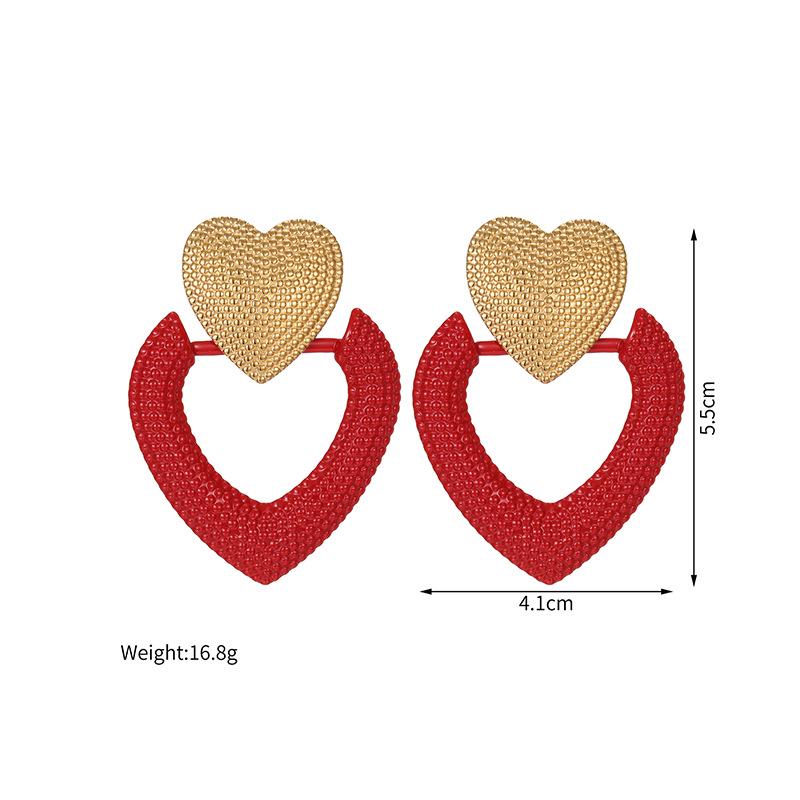 European Stainless Steel Heart Stud Earrings - 18K Gold, Hollow Textured, Versatile, High-End Fashion