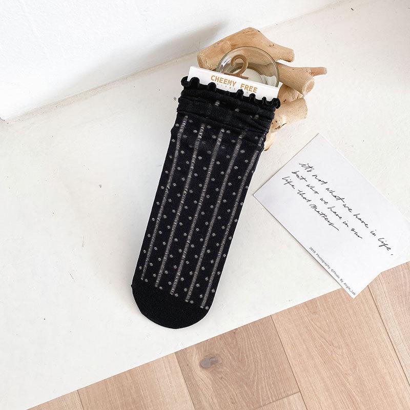 Lace Hollowed-out Mesh Princess Socks, Black and White Retro Black Ear-trimmed Women's Pile-up Socks, Long Socks