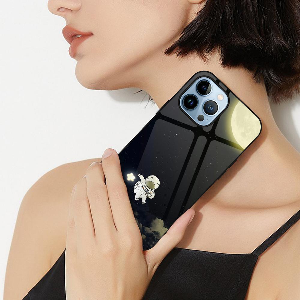 Niedliche Astronauten-Hülle aus gehärtetem Glas für Iphone 14 13 11 12 Pro Max Mini Xs Xr X 7 8 6s Plus Se 2022 Cover Protection Shell Capas