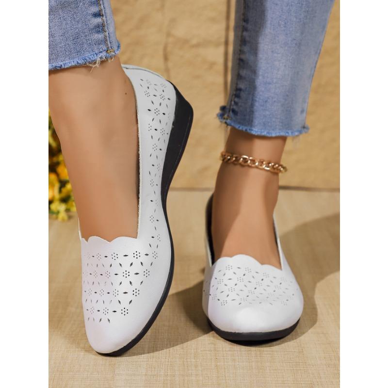 New flat-bottomed casual hollow mother single shoes women's low-top large-size solid-color foot shoes