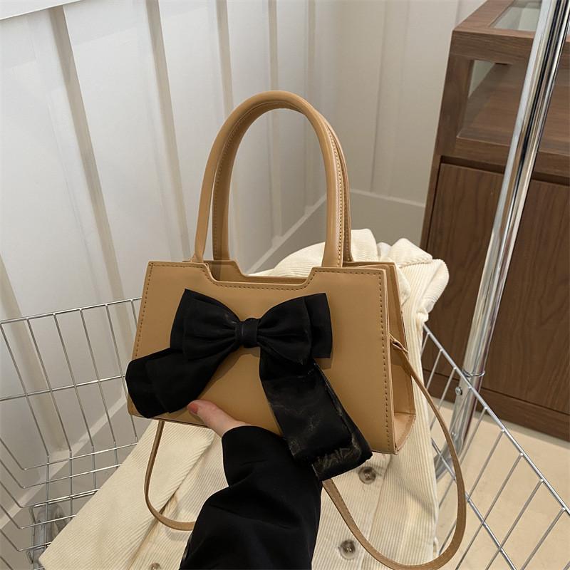 Trendy Women's Shoulder Bag 2024 Spring Bow-knot Street Style Handbag Pu Leather