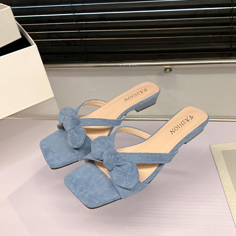 Slippers women's 2025 summer new outer wear new Korean sandals French Chinese style national style temperament seaside beach shoes