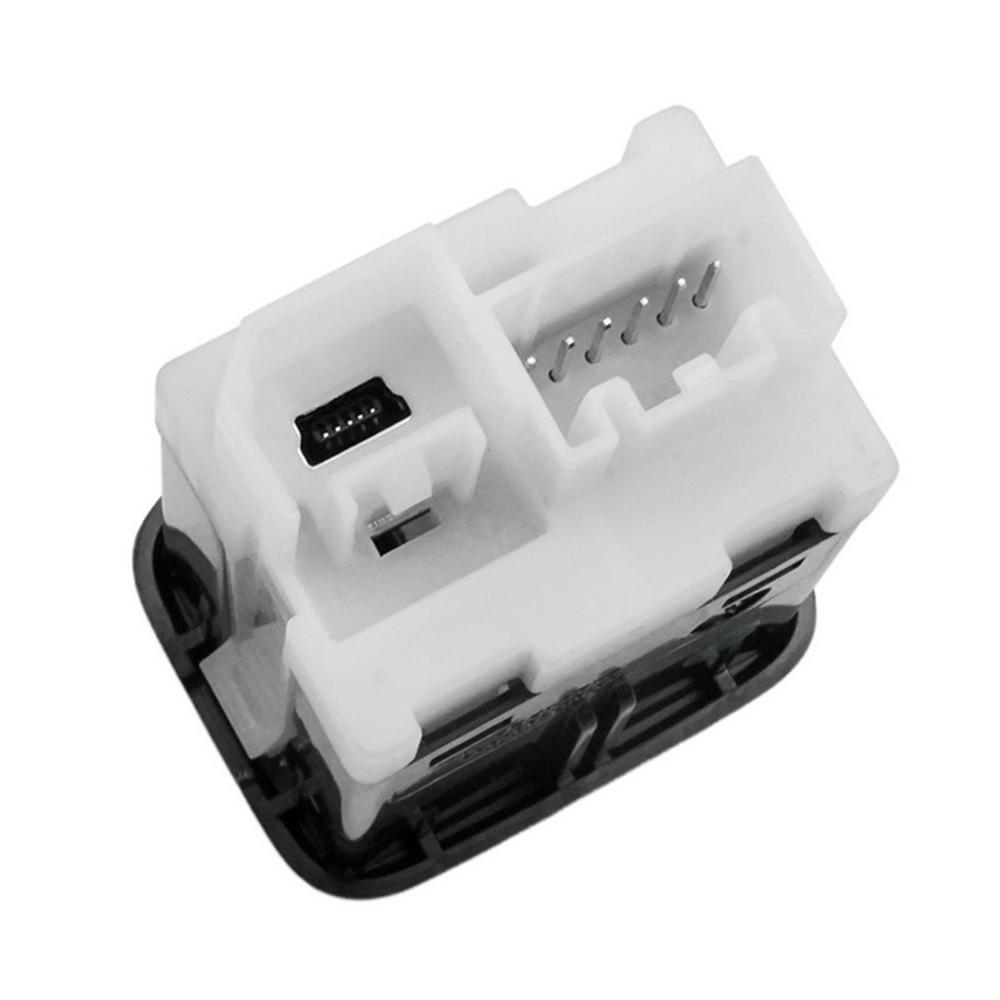 Opel Vauxhall Insignia 2017-2024 USB Port Receptacle 13596807