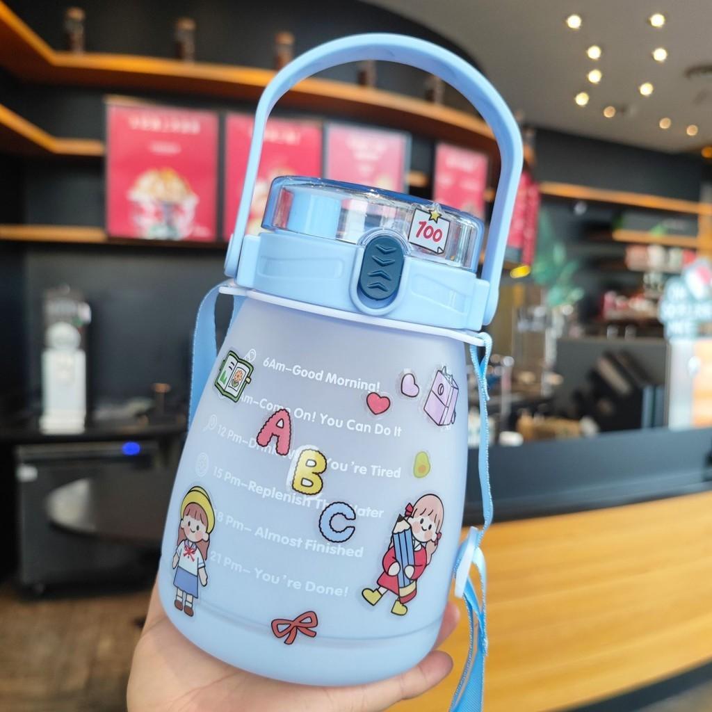 Plastic Portable 1100ml Water Bottle Cartoon Sealing Straw Lightweight Drinking