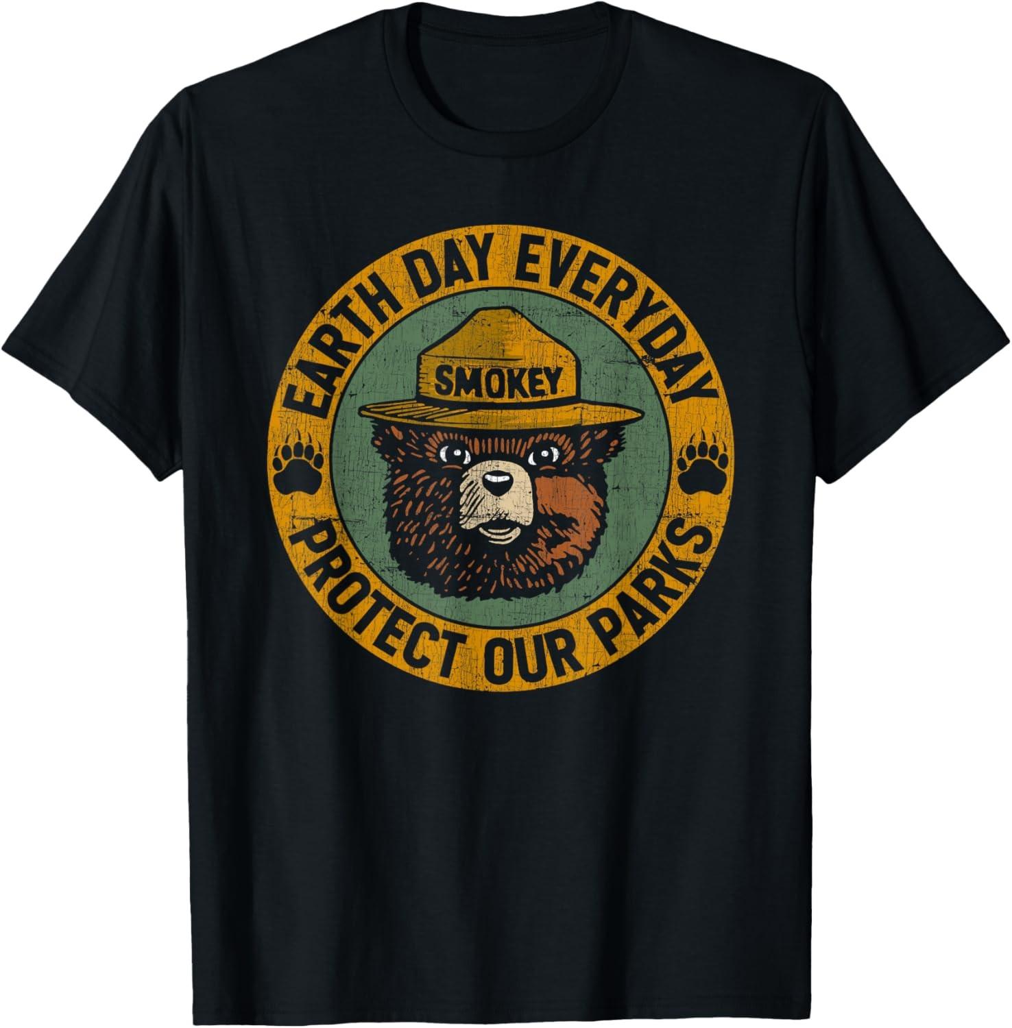 Earth Day Everyday Protect Our Parks Bear Vintage T-Shirt S
