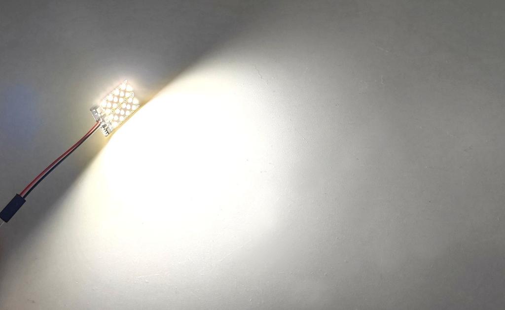 2 Stück Panel 24 LED 12V W5W, T10, C5W, SV8.5, BA9S, T4W ​​CANBUS 1000lm weiß stark Off-Road