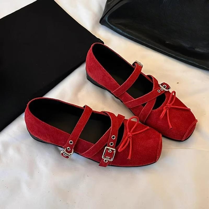 New Ballet Single Shoes for Women with A Crossover Strap and Versatile Style