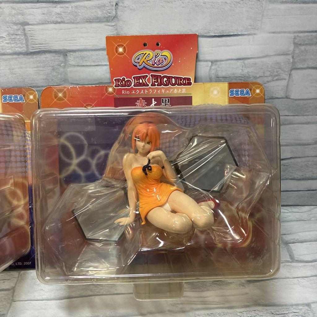 [USED] Rio Carnival Extra Red and Black Figure