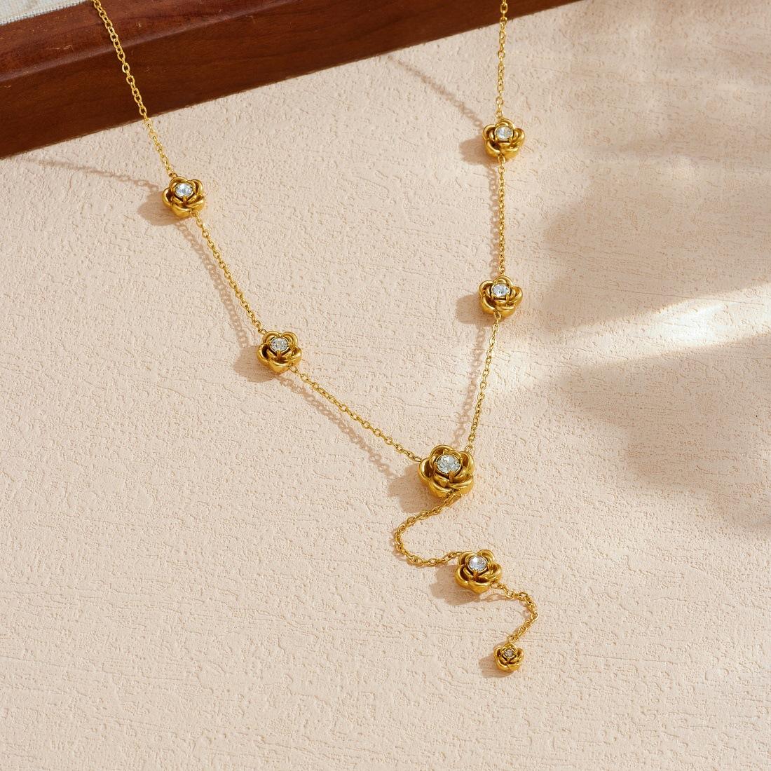 18K Gold Plated Rose Lariat Necklace, CZ Inlaid Flower Pendant with Delicate Chain, Romantic Stainless Steel Jewelry