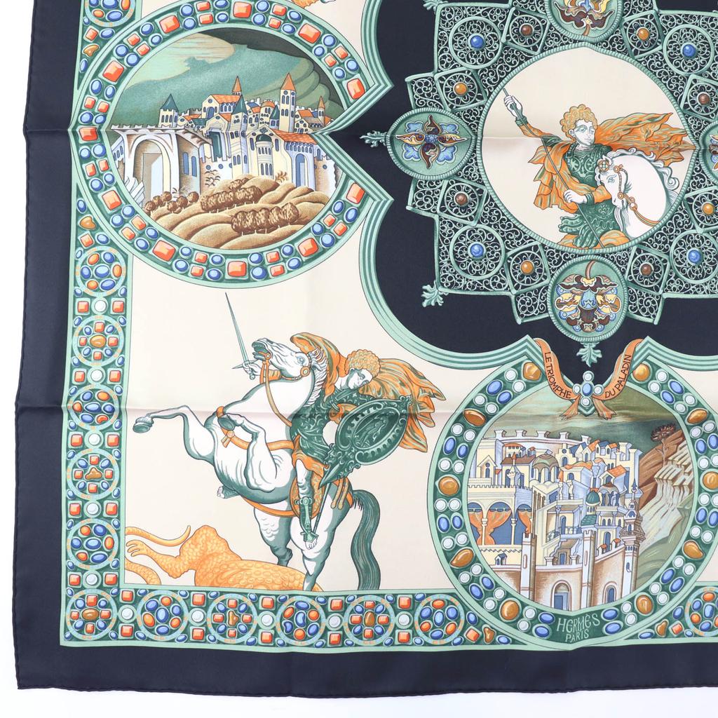 Pristine HERMES Scarf LE TRIOMPHE DU PALADIN Style Card Included Multicolor Silk Used