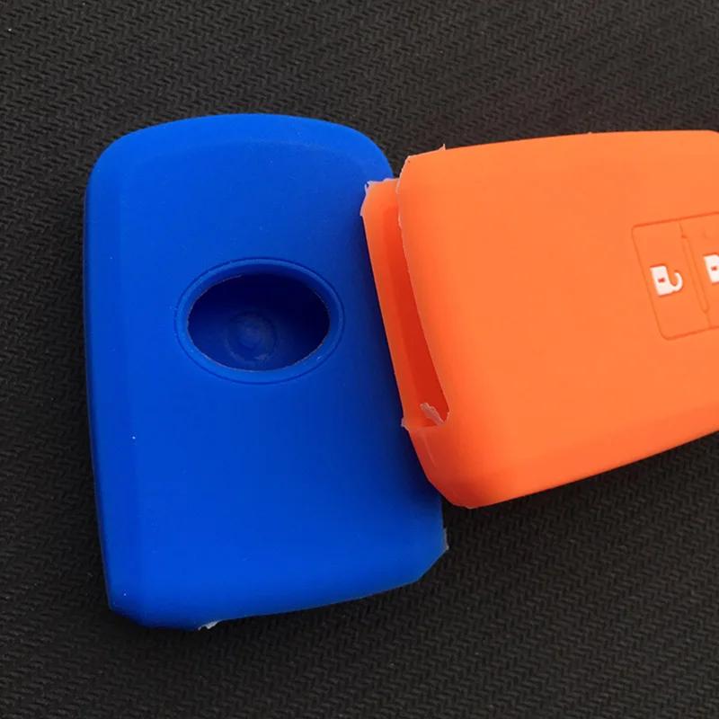 Silicone Rubber Car Key Cover Case for Toyota Camry RAV4 Avalon Auris Key Cover 2013 2 Buttons Smart Car Key Case Shell