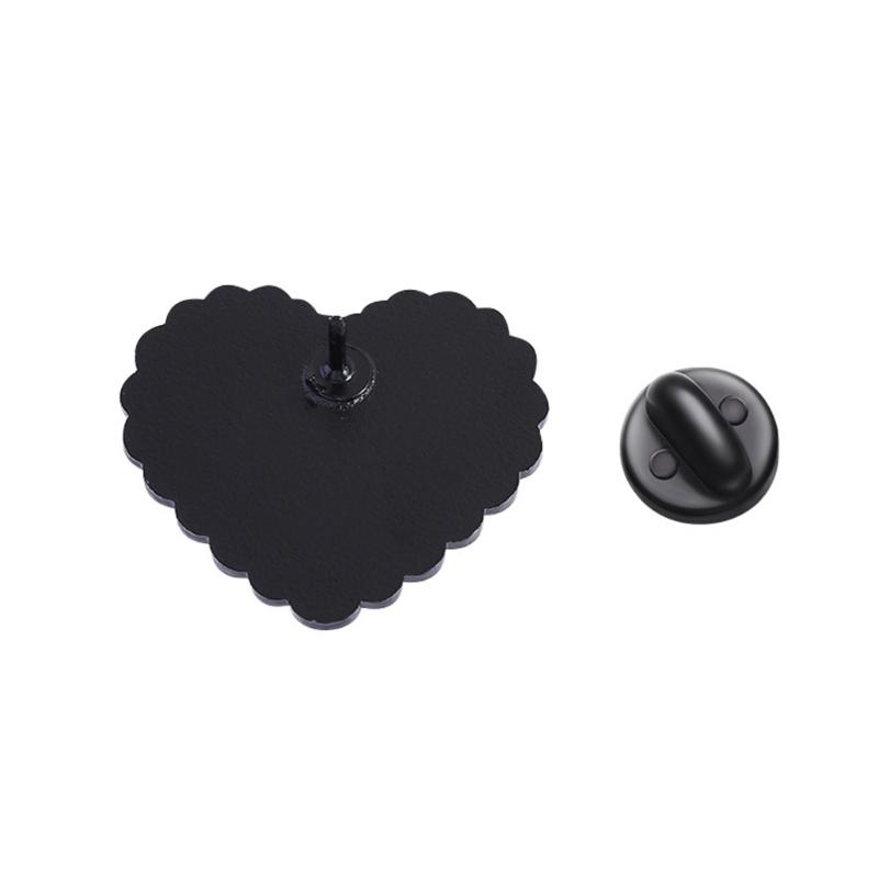 Adorable Cats Heart Shaped Alloy Brooch Secure Pin Clasp Fashion Accessory For Women Girls