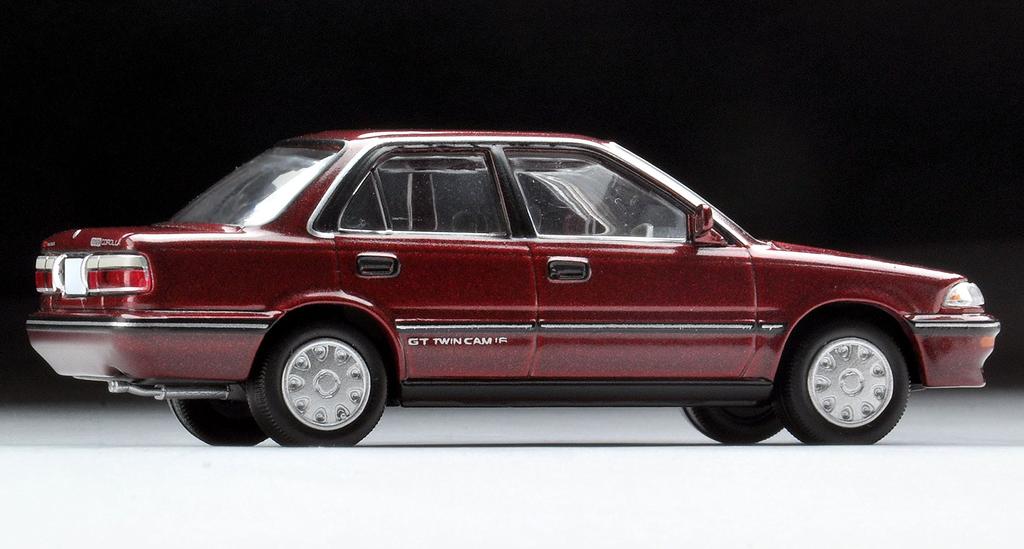 Tomica Limited Vintage Neo scale model Corolla 1600GT red 1/64 TLV-N147d (finished product)