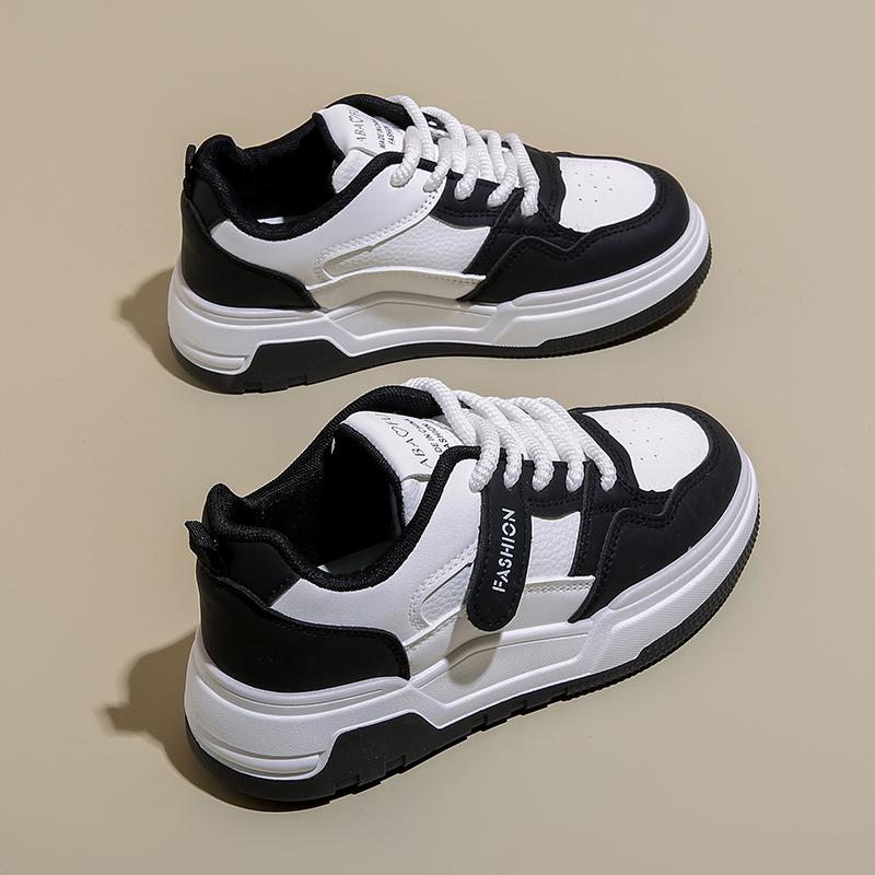 Модные женские туфли на плоской подошве — фото 7