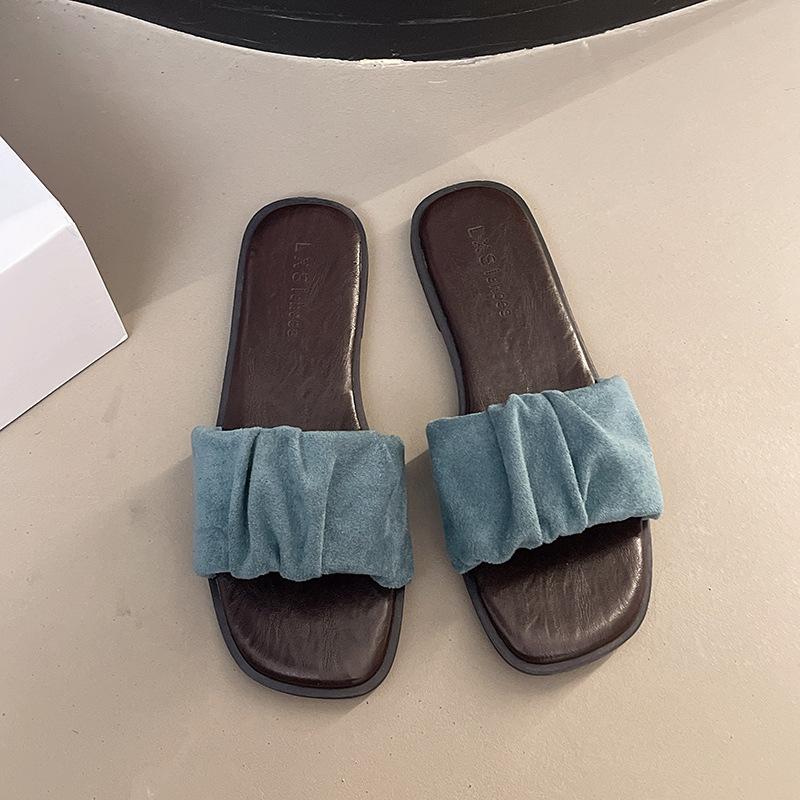 Flat bottom outer wear popular shoes one-word sandals women's sandals premium slippers summer ins women's beach French