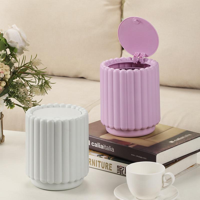 Yongsheng 2518 Sunflower Mini Desktop Trash Can with Press-Top Lid for Household Desk Storage