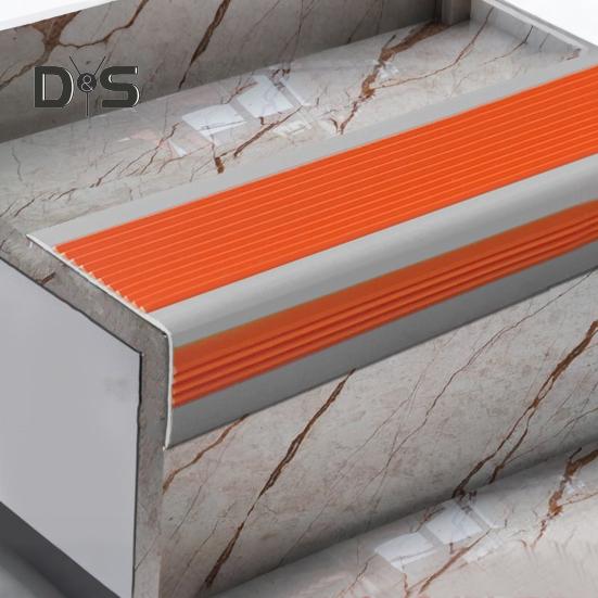 Protecție Antiderapantă pentru Marginea Treptei de 100CM, Profil L, Treaptă Scară, Autoadeziv, Protector Margine Scară, Impermeabil, Interior Exterior, Profil pentru Marginea Treptei