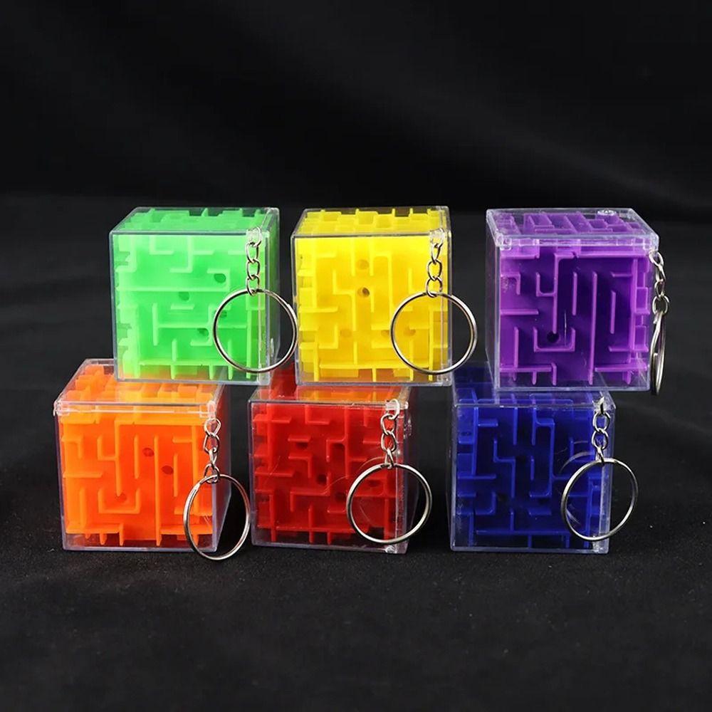 Six-sided 3D Maze Keychain Puzzle Toy Rolling Ball keychain Baby Shower Maze Toys Keyring  Gift Bag