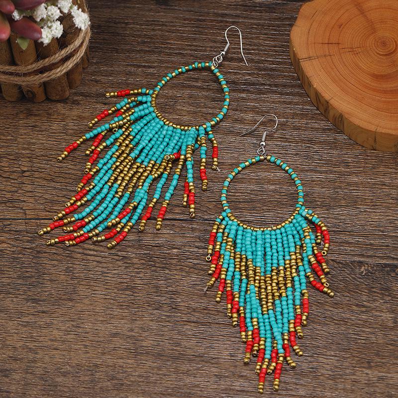 Orecchini Lunghi con Nappe di Perle Bohemian Retro Europei e Americani per Donna