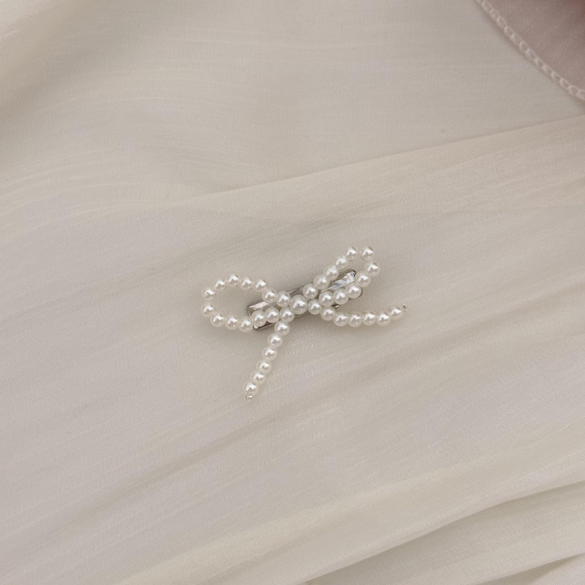 

Mini hair accessories clips for girls women korean pin bow pearl fairy kawaii fashion new in kpop sweets Cute leading Crab