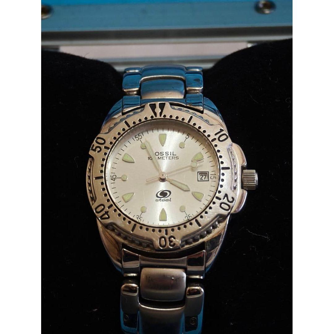 Used FOSSIL Disney Mickey Mouse watch body