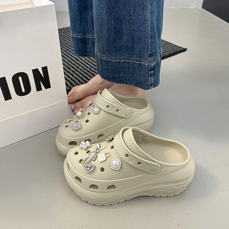 New cloud hole shoes women's summer thick-soled heightening non-slip soft-soled beach shoes women's cool slippers outside