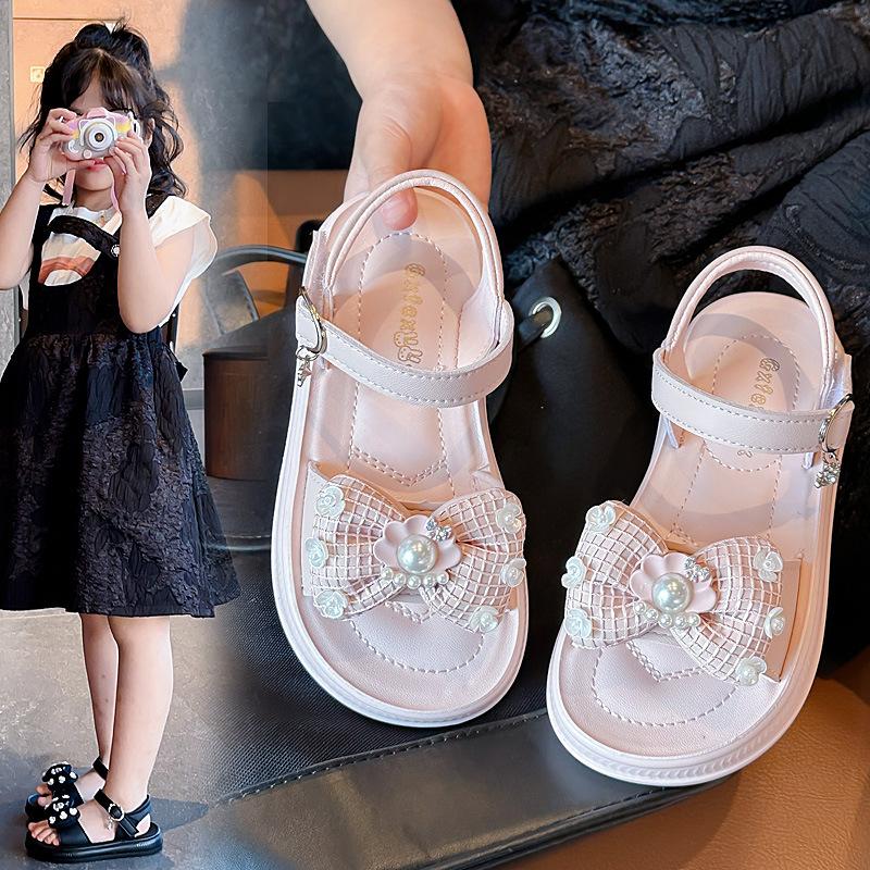 Children's Open-toe sandals2026New Summer Cute Pearl Shell Rhinestone Beach Sandals for Small, Medium, and Large Children