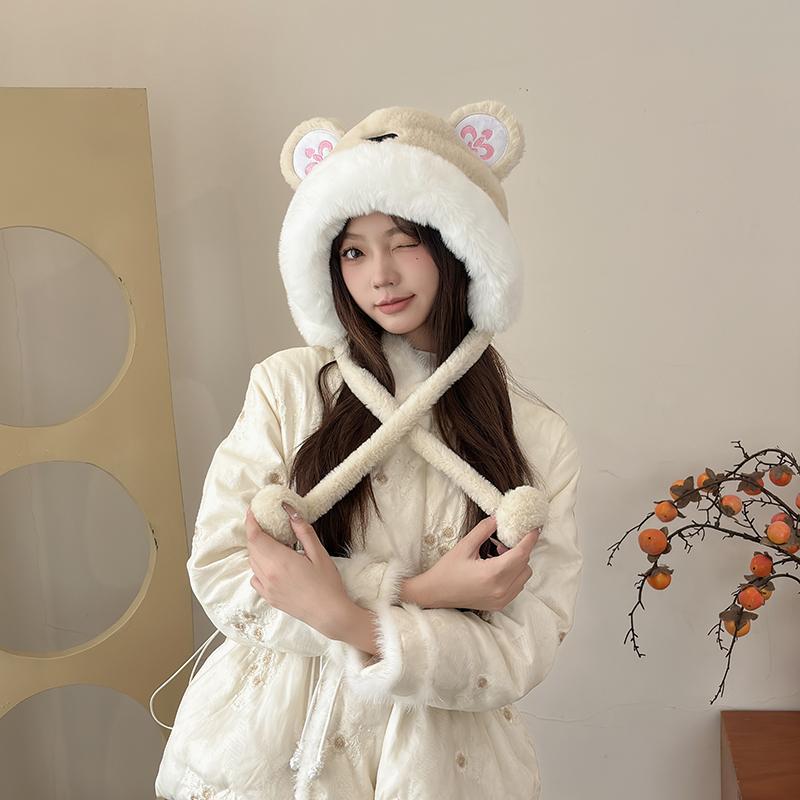 Cute Bear Hat Women's 2025 New Winter Plush Ear Protector Hat Shows a Small Face, Plush Thickened Warm Hat