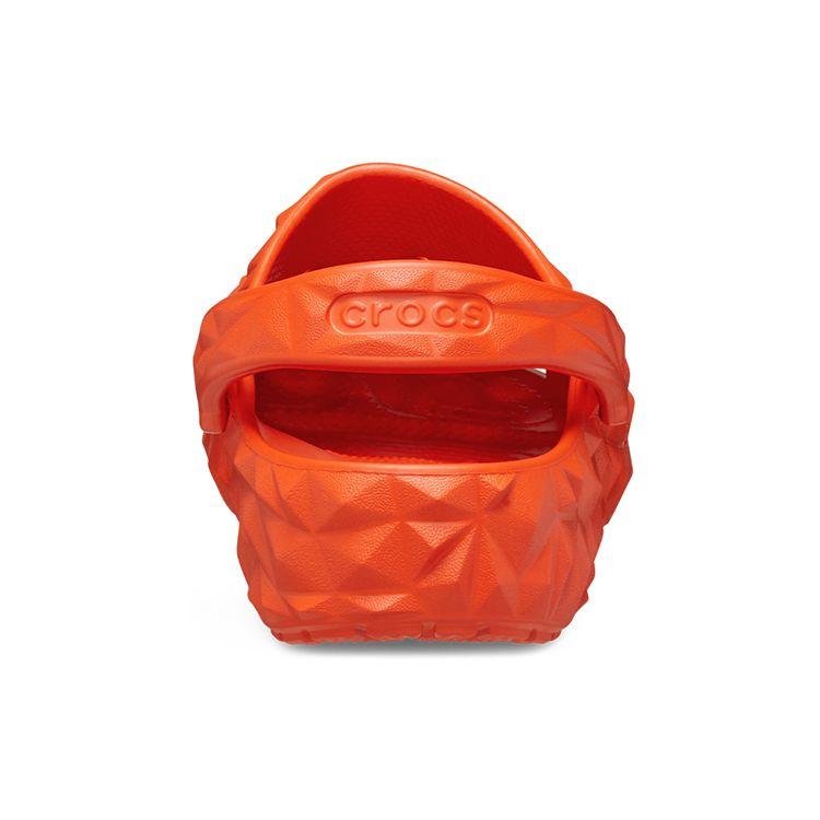 Crocs Classic Geometric Clog Lava Women 209563-84J
